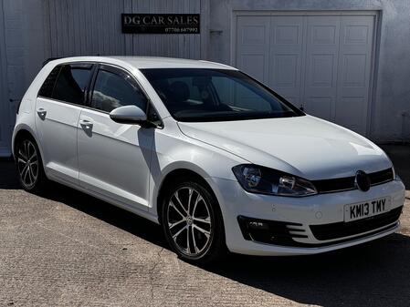 VOLKSWAGEN GOLF 2.0 TDI BlueMotion Tech GT