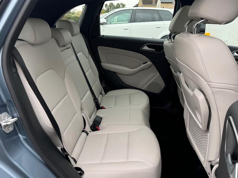 MERCEDES-BENZ B CLASS