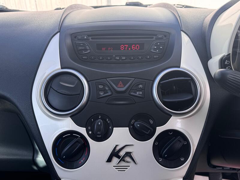 FORD KA