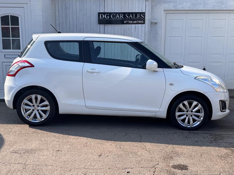 SUZUKI SWIFT