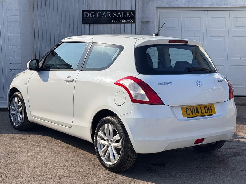 SUZUKI SWIFT