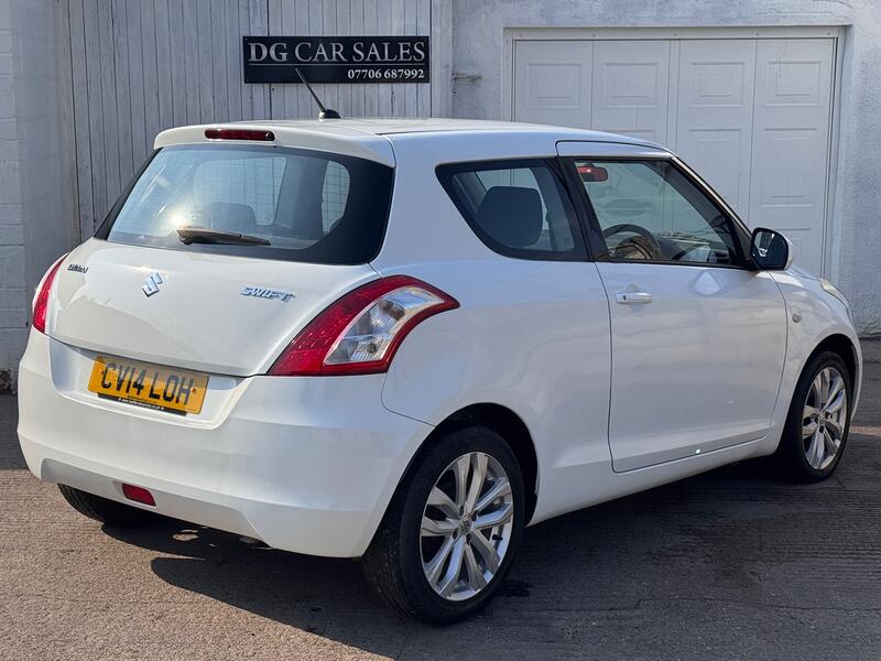SUZUKI SWIFT