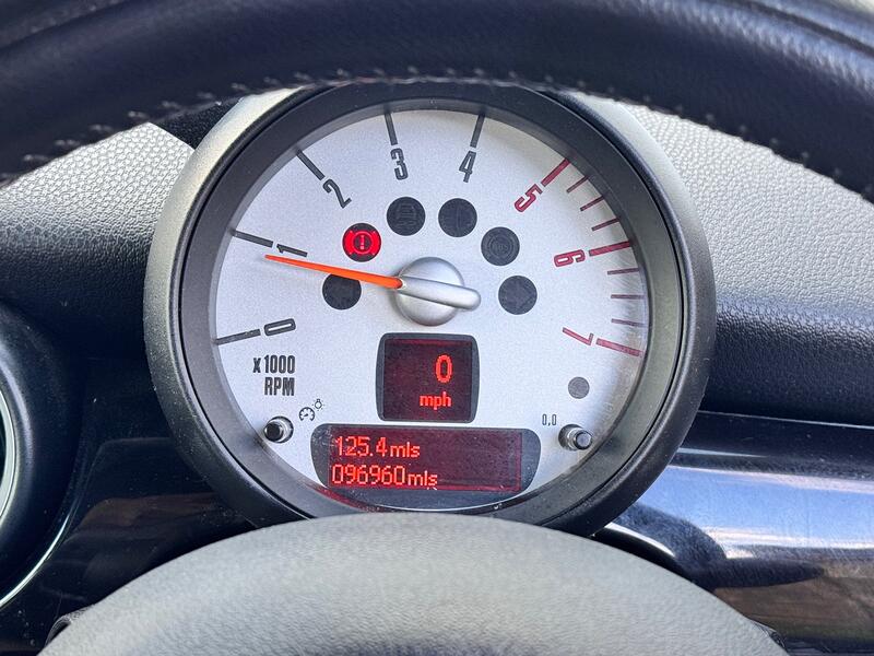 MINI CLUBMAN