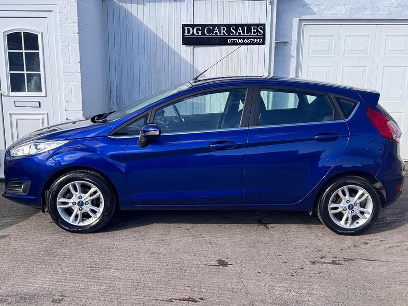 FORD FIESTA