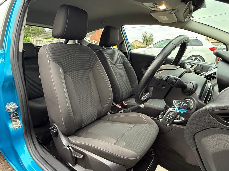 FORD FIESTA