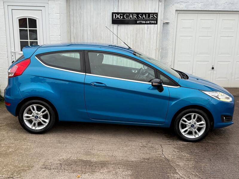 FORD FIESTA