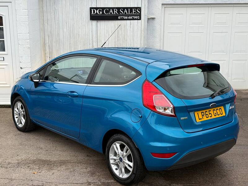 FORD FIESTA