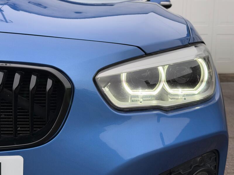 BMW 1 SERIES