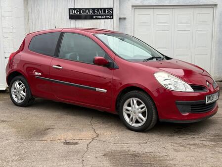 RENAULT CLIO 1.2 16v Rip Curl