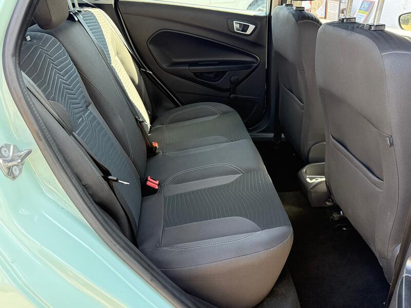 FORD FIESTA