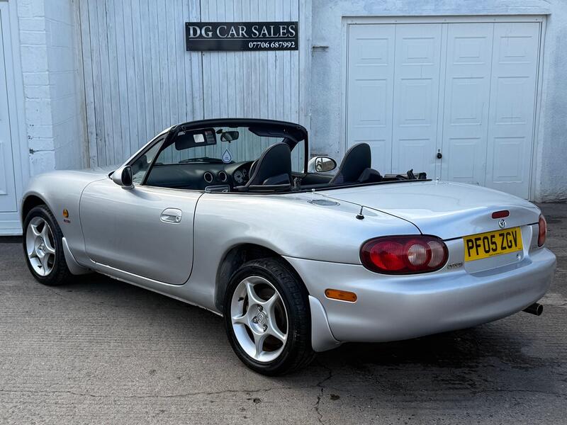 MAZDA MX-5