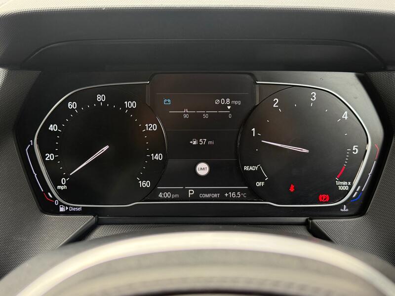 BMW 1 SERIES