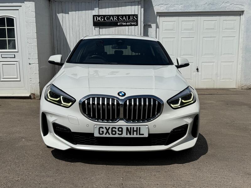 BMW 1 SERIES