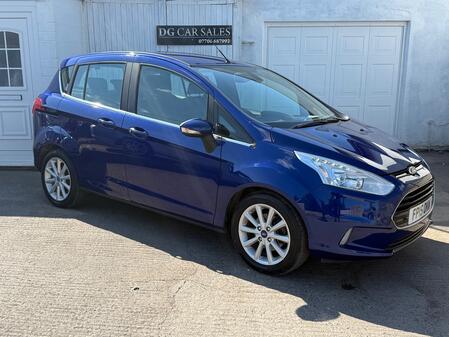 FORD B-MAX 1.6 Titanium
