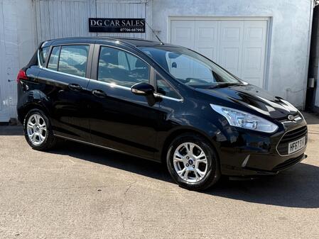 FORD B-MAX 1.6 Zetec Navigator