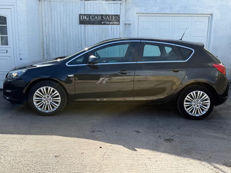 VAUXHALL ASTRA