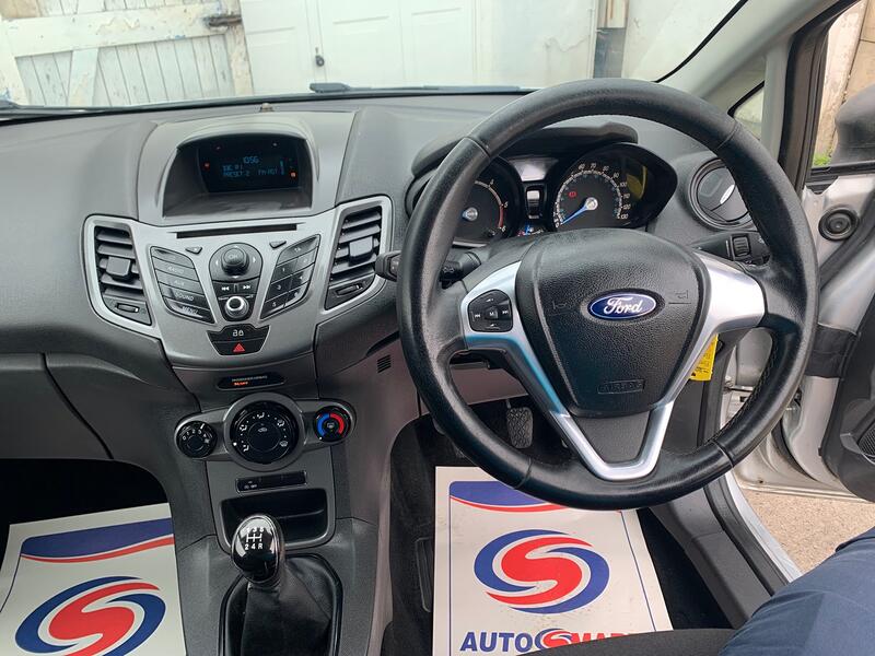 FORD FIESTA VAN