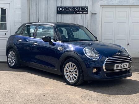 MINI HATCH 1.5 5-Door Hatch Cooper D