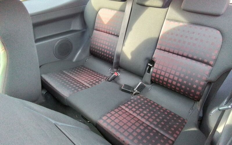 Mitsubishi colt isofix deals