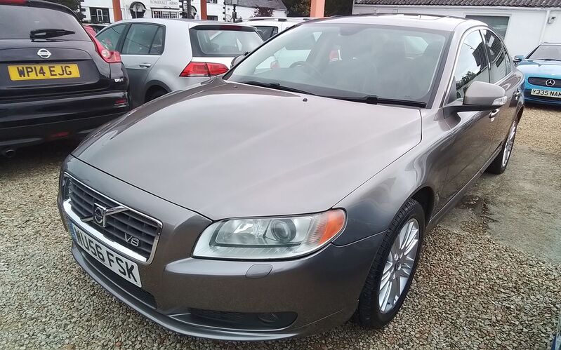 VOLVO S80