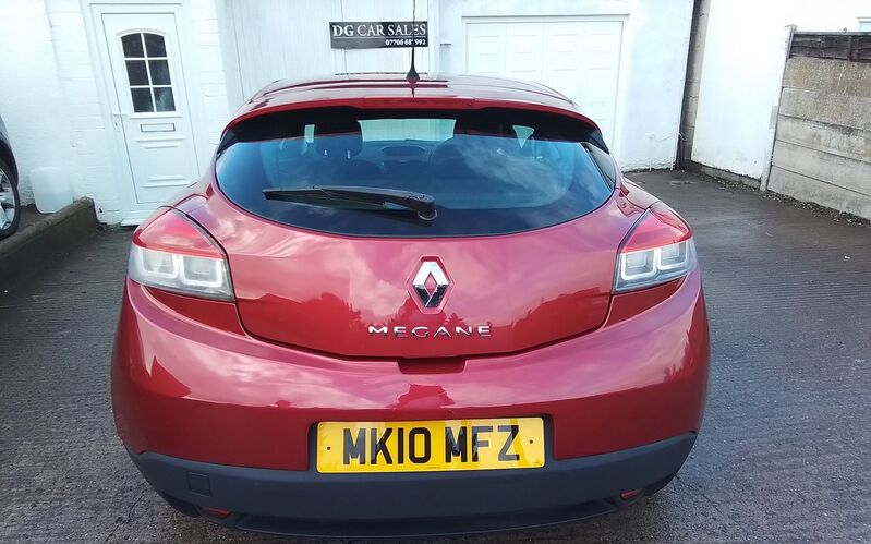 RENAULT MEGANE