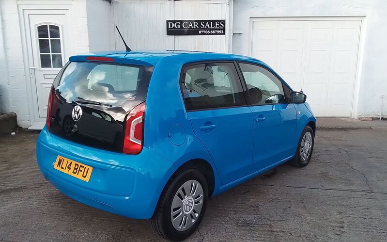 VOLKSWAGEN UP