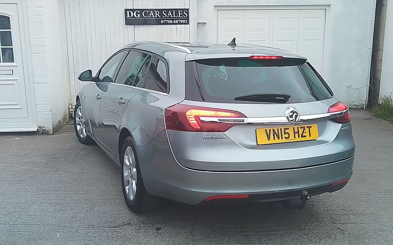 VAUXHALL INSIGNIA