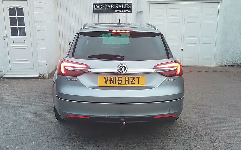 VAUXHALL INSIGNIA