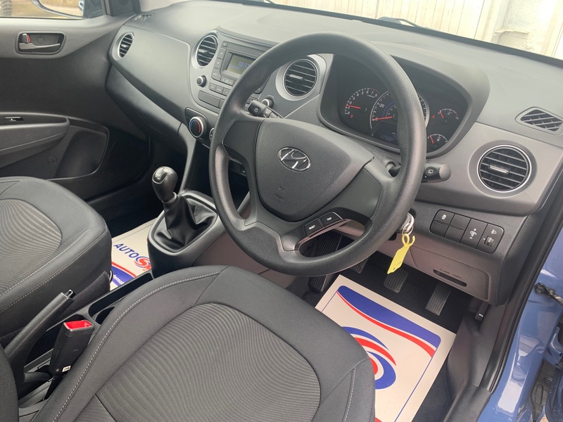 HYUNDAI I10