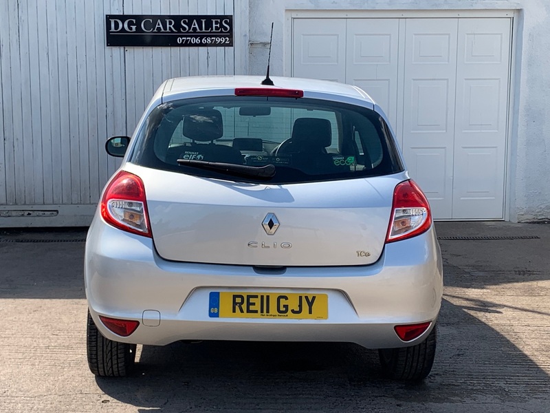 RENAULT CLIO